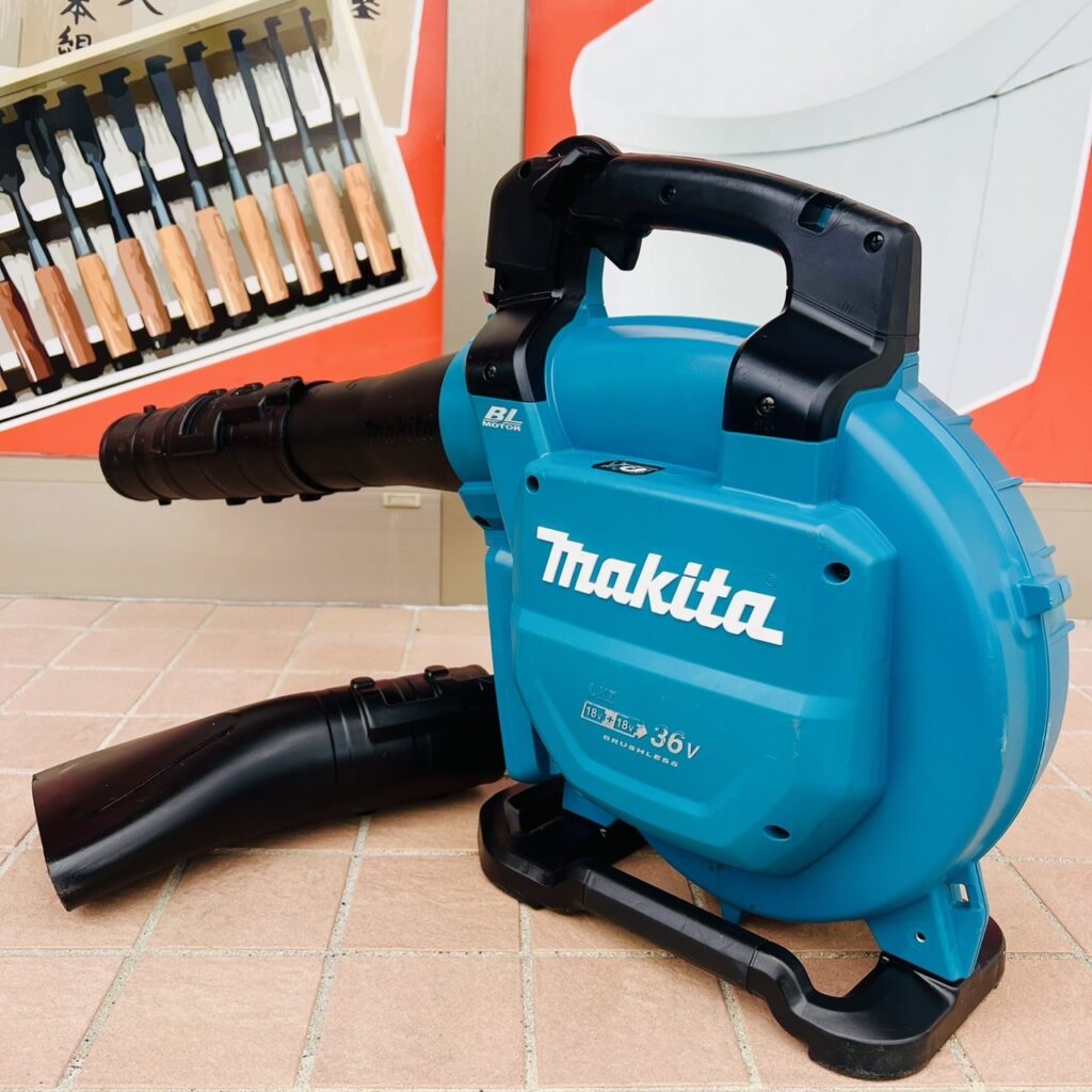 makita/マキタ 充電式ブロワ MUB363D