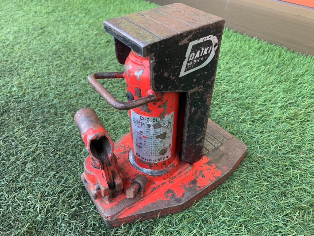 DAIKI/ダイキ 油圧ジャッキ D-2.5LE 爪部許容荷重2.5t 爪ジャッキ