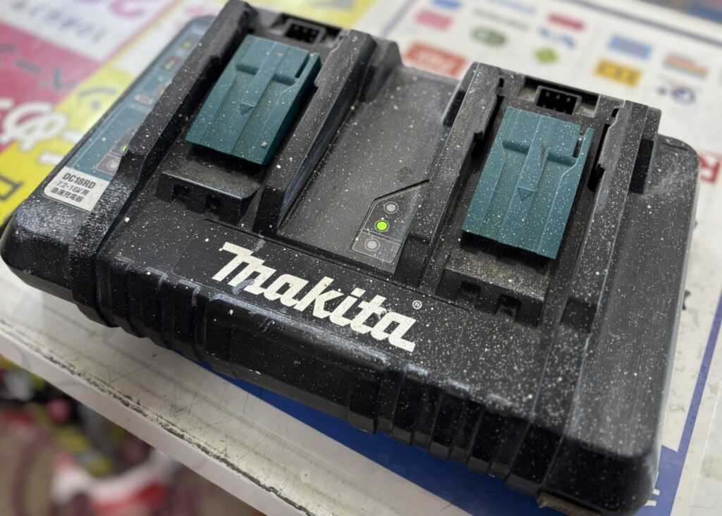makita マキタ 2口急速充電器 DC18RD 9.6V～18V