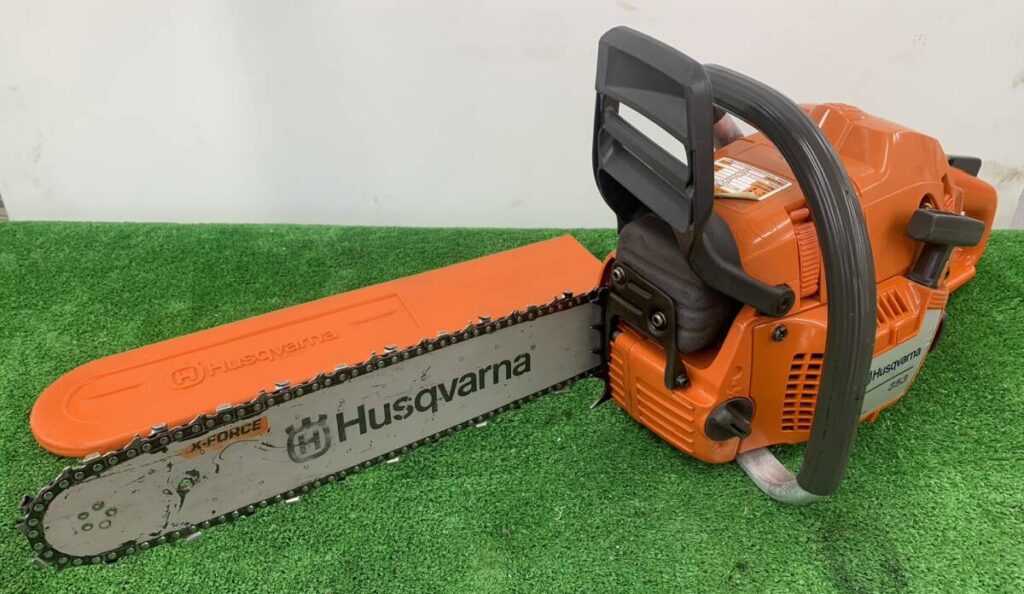 Husqvarna ハスクバーナ 353 エンジンチェーンソー