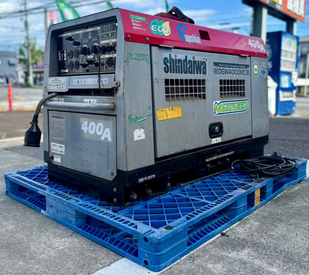 shindaiwa/新ダイワ ディーゼルエンジン 防音 溶接機・兼発電機 DGW400DMC ※積算時間 2054時間