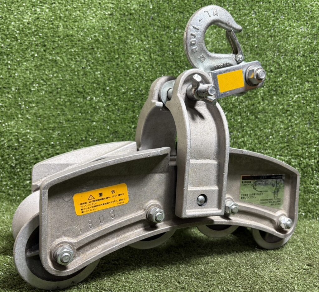 IKURA TOOLS/育良精機 4連金車 ケーブル滑車 ※最大許容荷重6.86kN 約700㎏