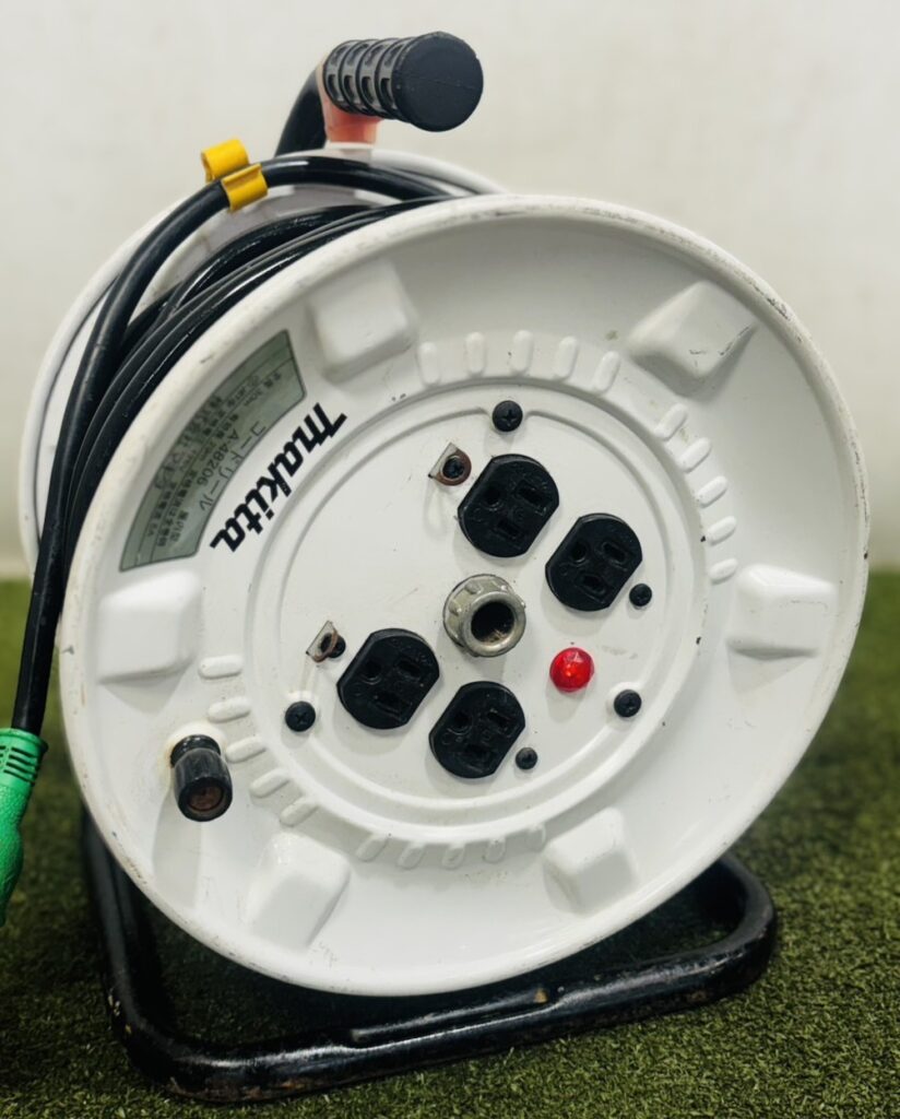 makita/マキタ 屋内型コードリール A-48206 ※全長30m 有効長29m