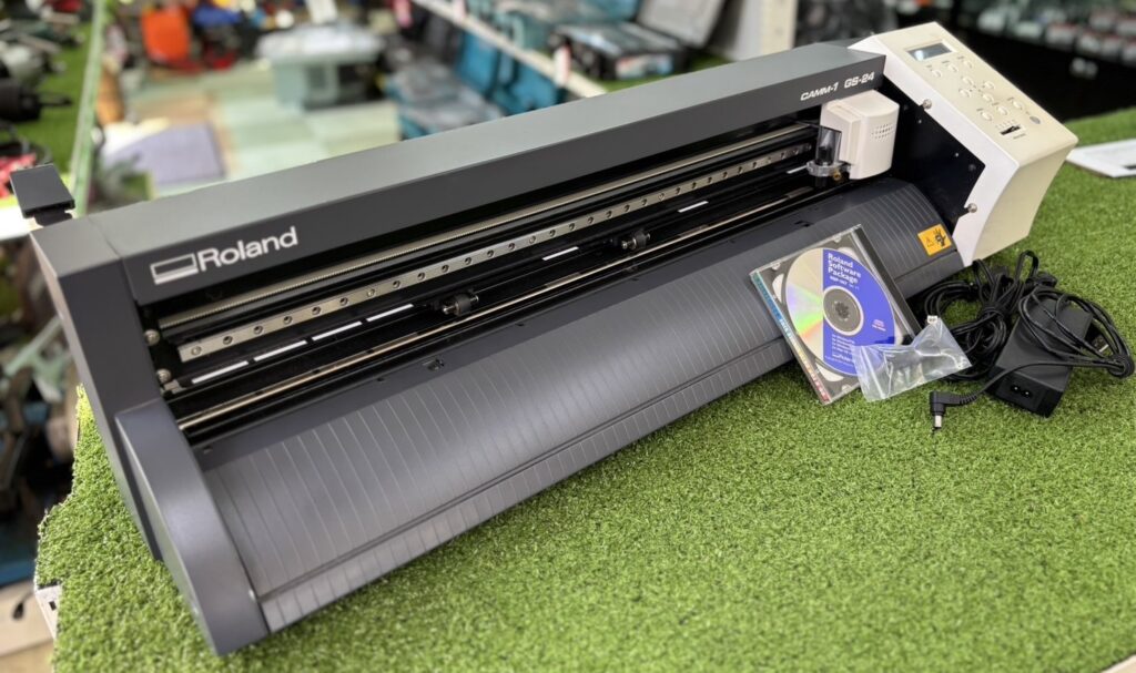 Roland/ローランド カッティングマシン CAMM-1 GS-24 プロッタ ピンチローラー
